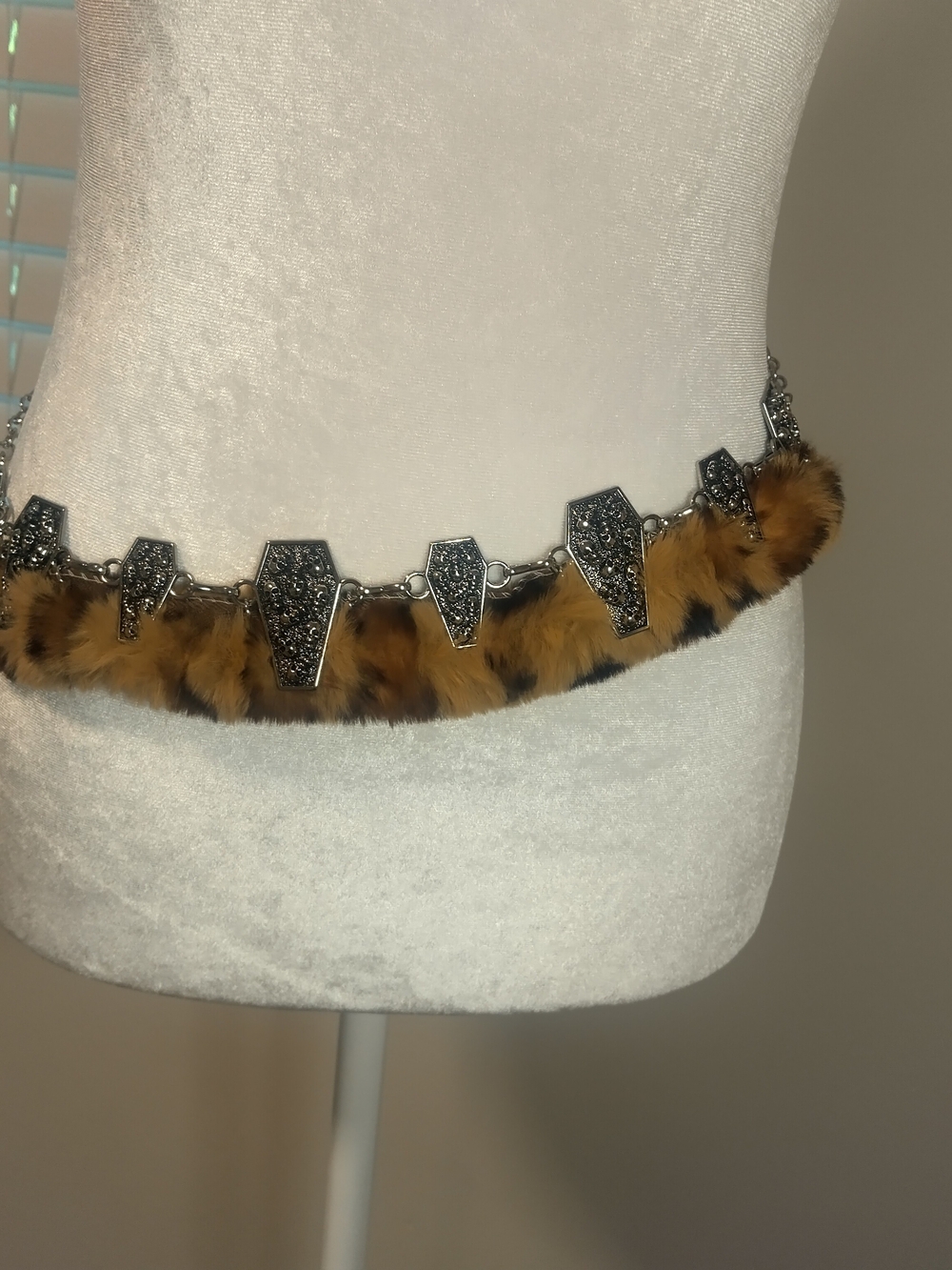 Brown Faux Fur Chain Waist Belt with Ornate Silver Accents - Picture 2 of 3